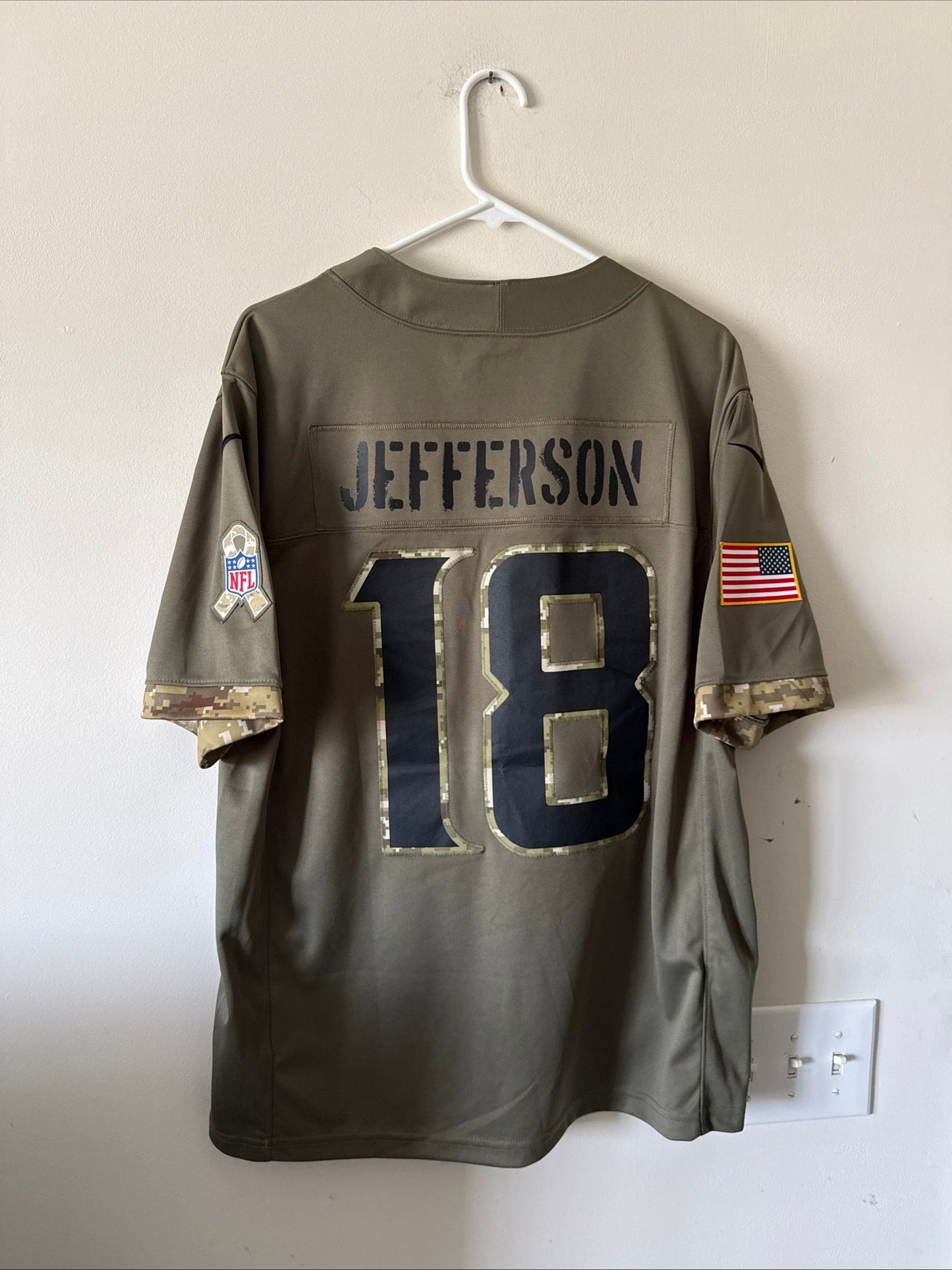Men’s Nike Justin Jefferson 18 Vikings Salute To Service Lmtd Jersey Sz L RARE - Kyle’s Football Cards