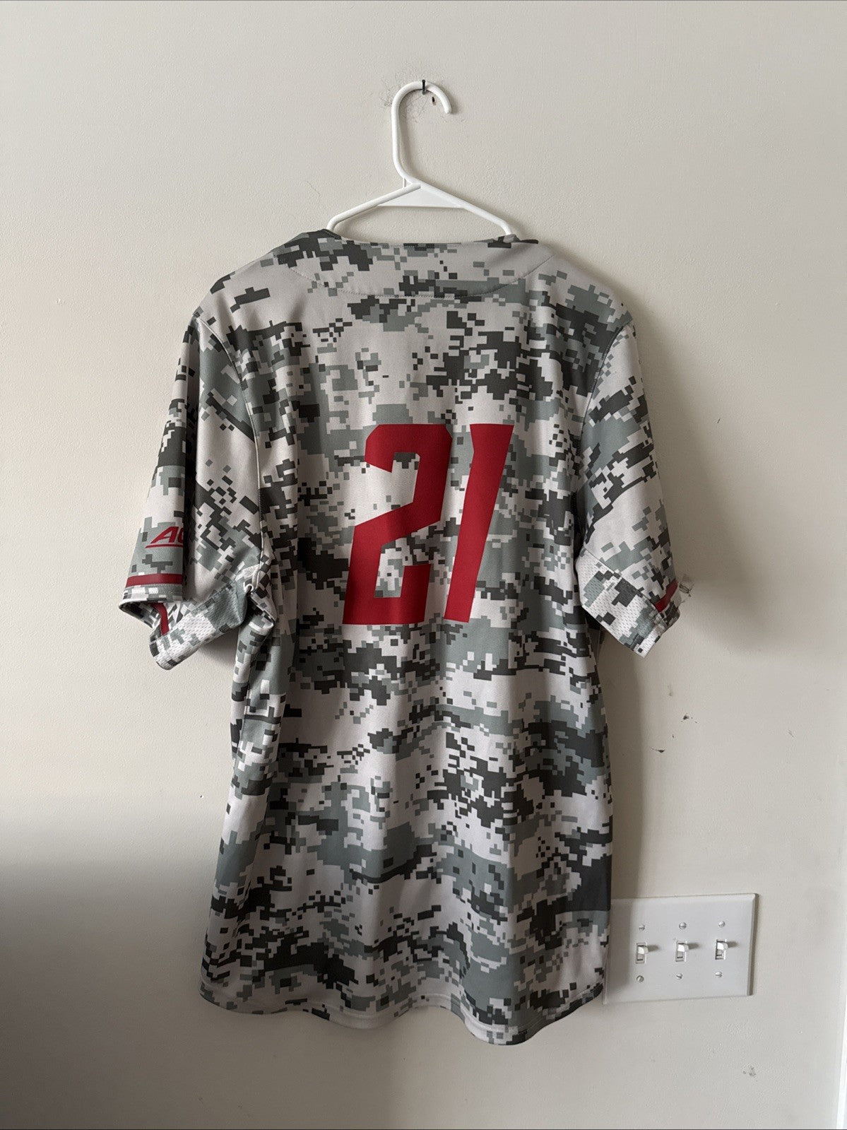 Men's adidas NC State Wolfpack #21 Replica Baseball NCAA Jersey Sz M - Camo RARE