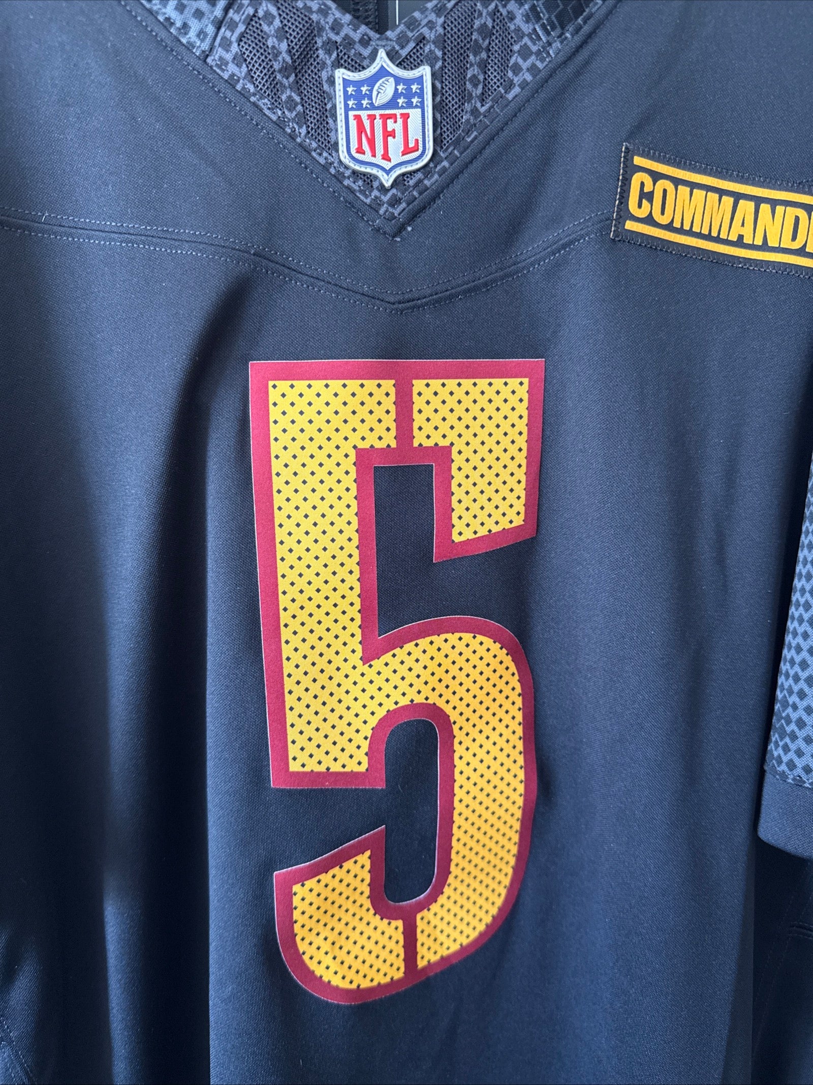 Men's Nike Jayden Daniels #5 Washington Commanders Alt Vapor Lmtd Jersey Sz XL