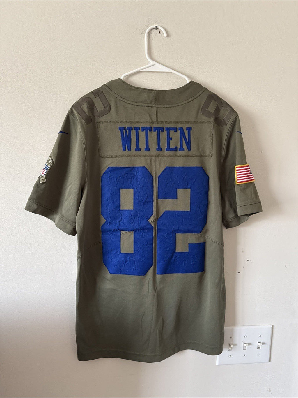 Men’s Nike Jason Witten 82 Dallas Cowboys Salute To Service Jersey Sz S - RARE - Kyle’s Football Cards