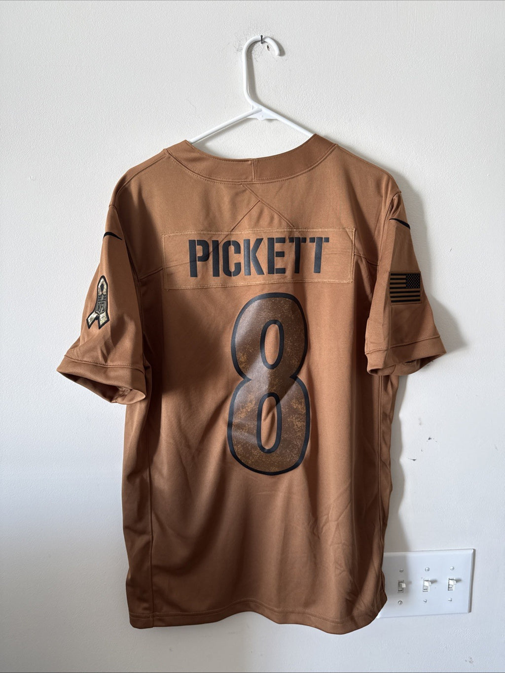 Men's Nike Kenny Pickett #8 Steelers Salute To Service Jersey Sz M - NWT RARE