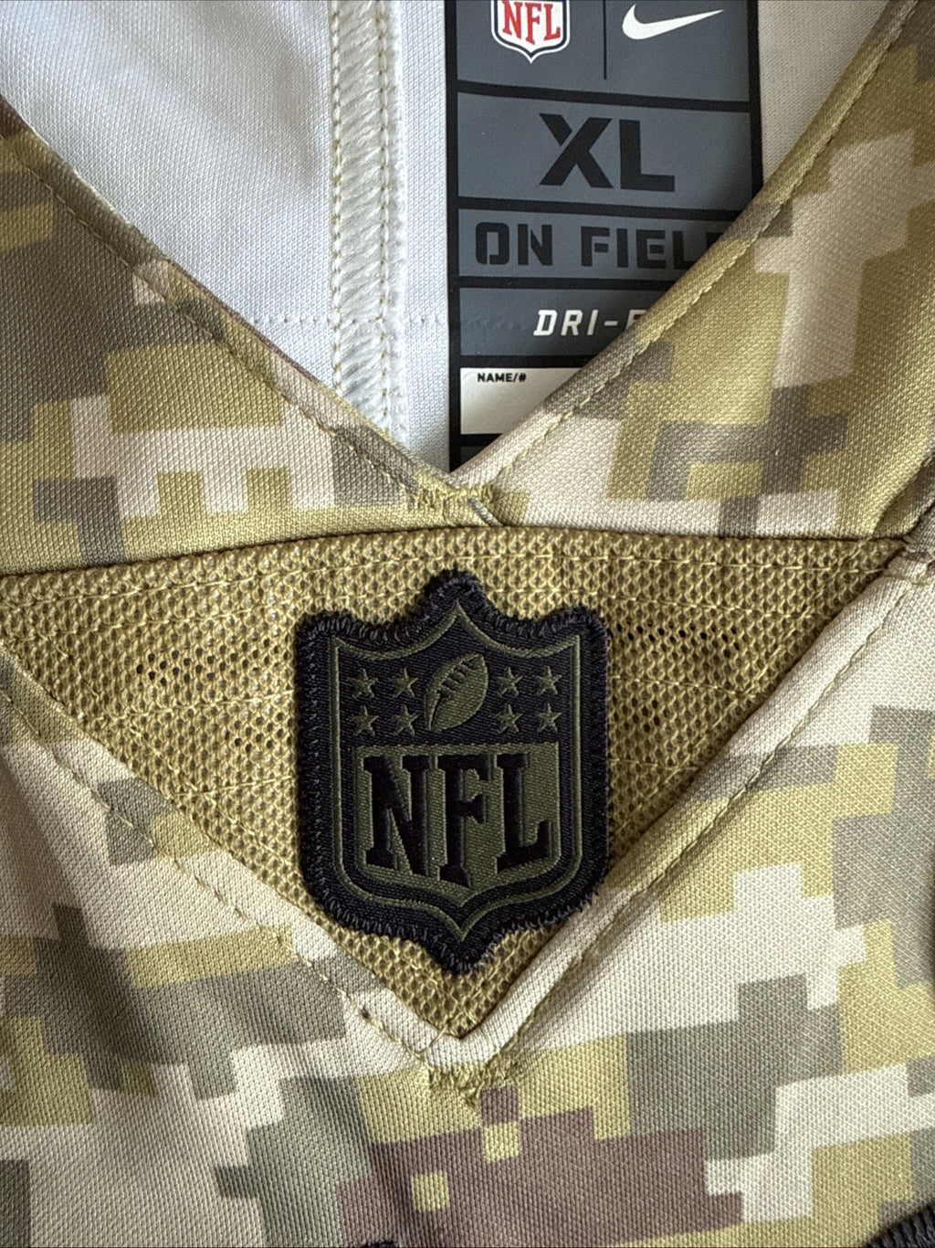 Men's Von Miller #58 Denver Broncos 2018 Salute To Service NFL Jersey Sz XL RARE