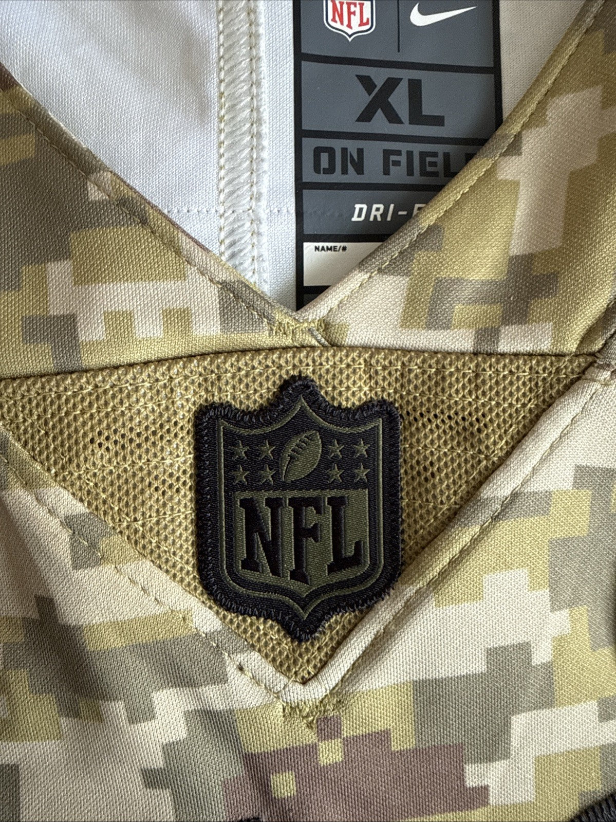 Men's Von Miller #58 Denver Broncos 2018 Salute To Service NFL Jersey Sz XL RARE