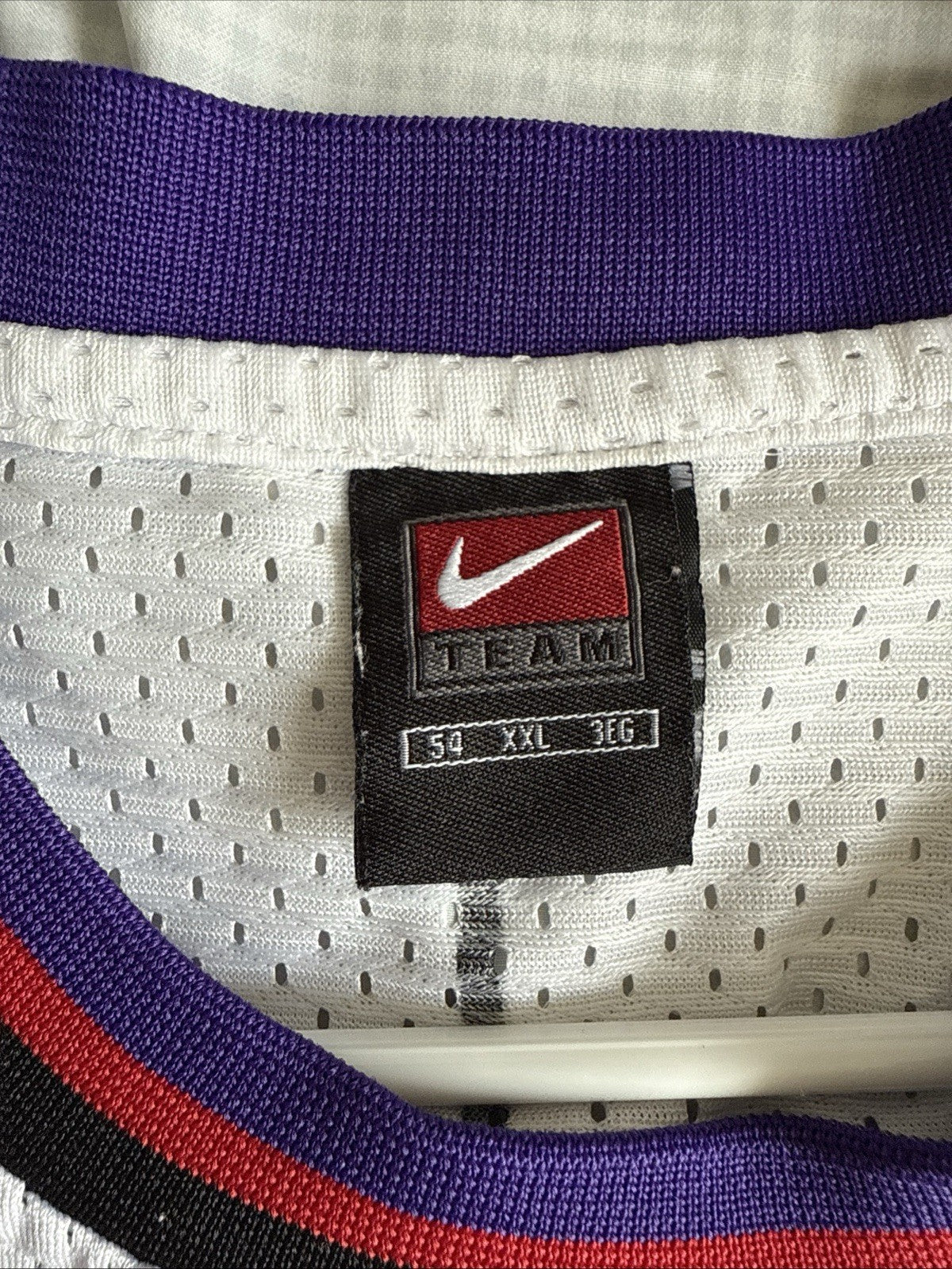 Men’s Vintage Authentic Toronto Raptors Vince Carter #15 Jersey Sz 54 - White