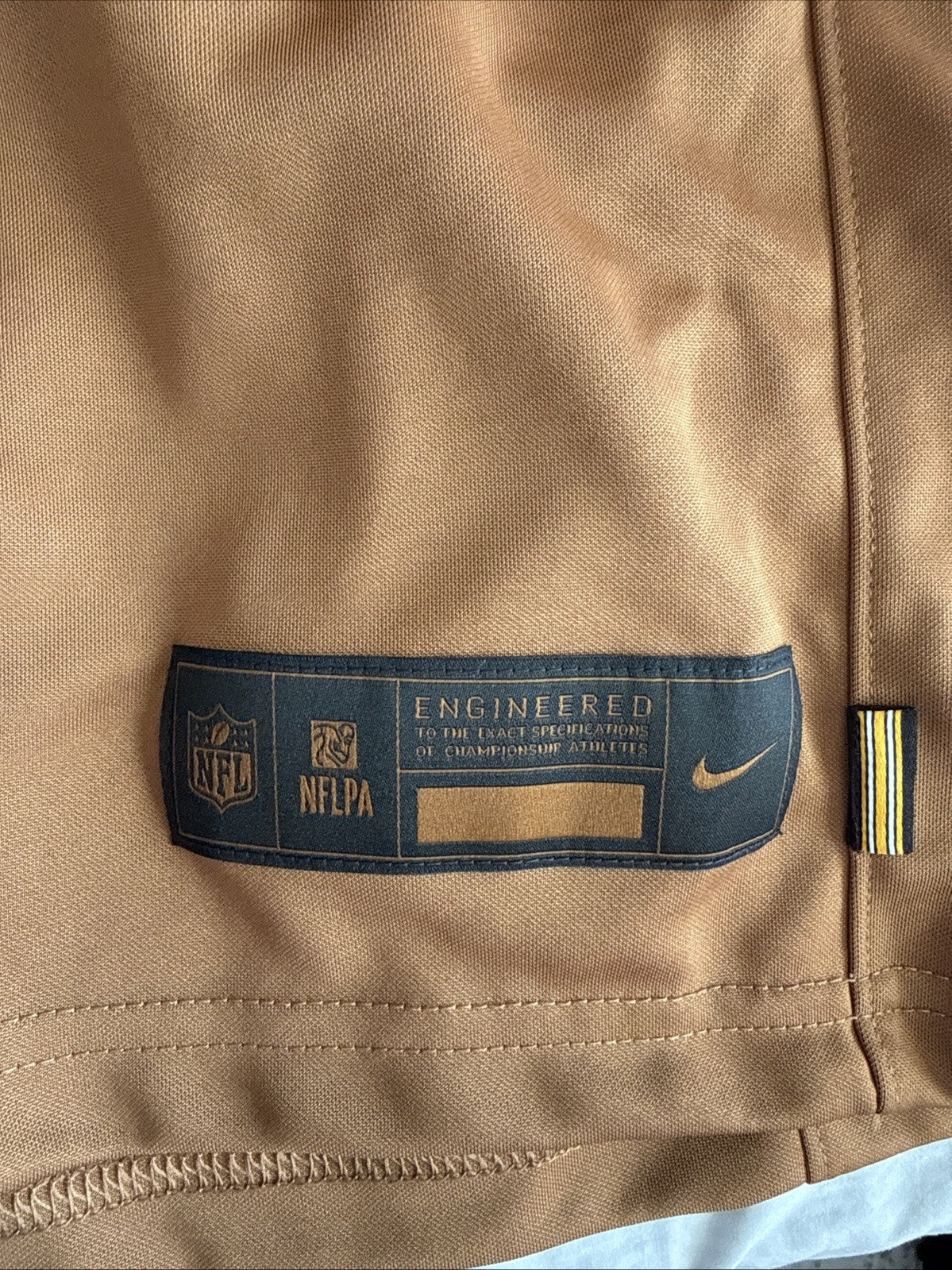 Men's Nike Kenny Pickett #8 Steelers Salute To Service Jersey Sz M - NWT RARE