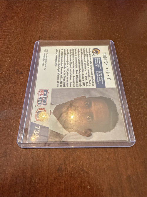 1991 Pro Set - 1st Round Draft Choice Todd Lyght #734 (RC) Autograph