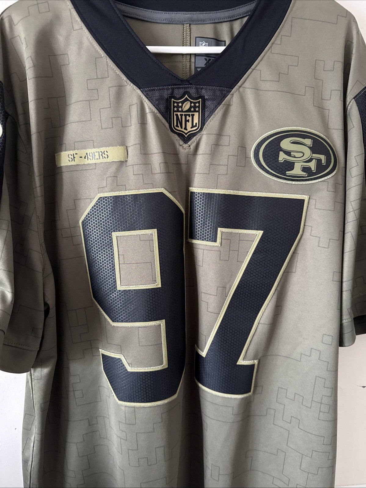 Men’s Nike Nick Bosa #97 49ers 2021 Salute To Service Limited Jersey Sz XL RARE