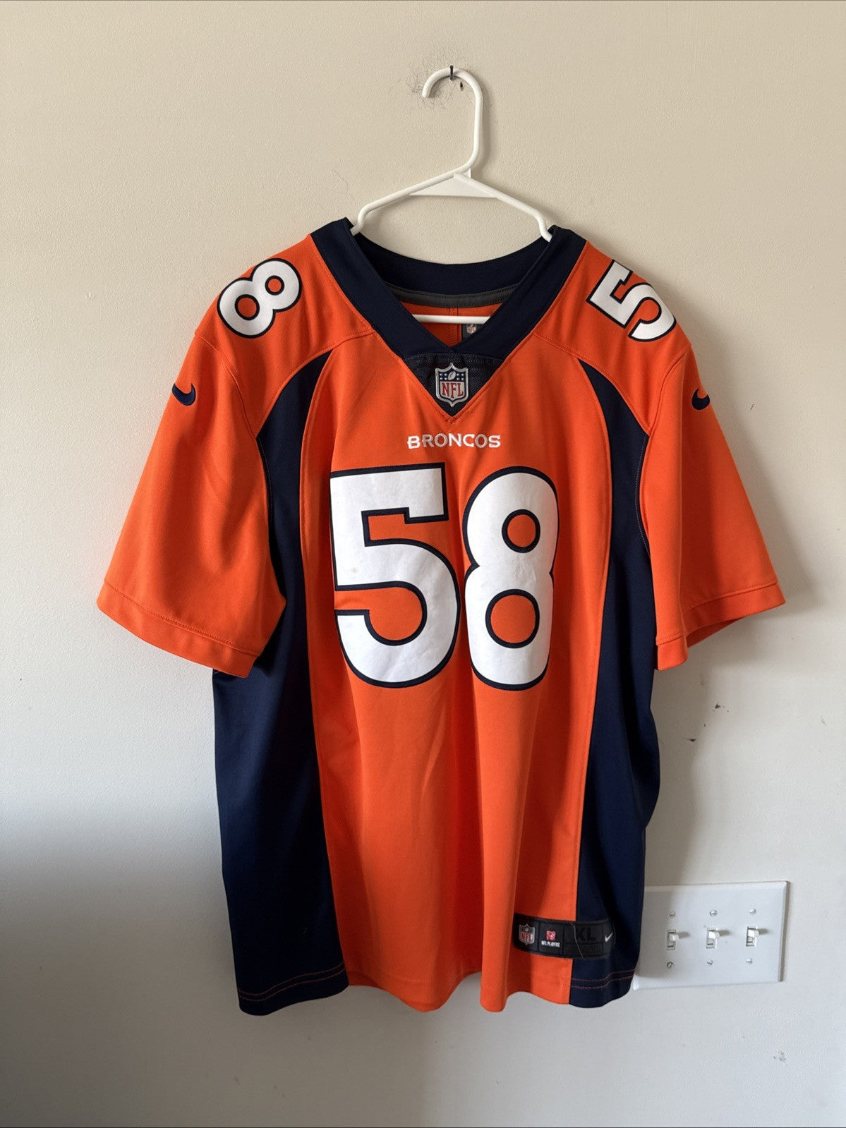 Men’s Nike Von Miller #58 Denver Broncos Vapor Limited Jersey Sz XL Orange RARE