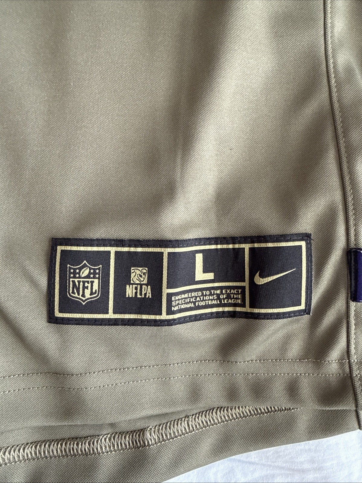 Men’s Lamar Jackson #8 Baltimore Ravens 2022 Salute To Service Jersey Sz L RARE