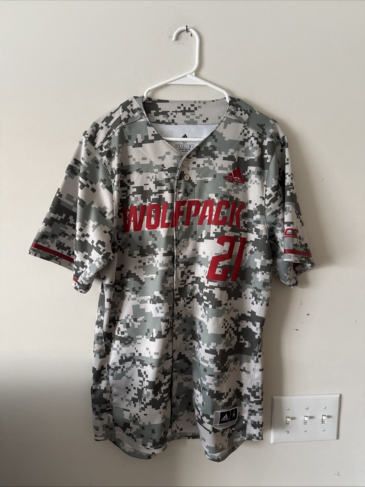 Men's adidas NC State Wolfpack #21 Replica Baseball NCAA Jersey Sz M - Camo RARE